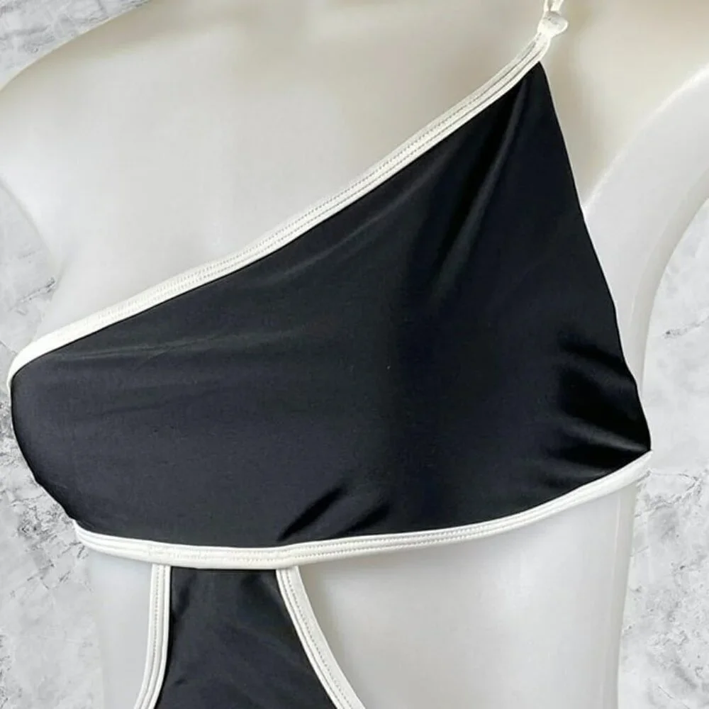 lovewave The Amalia One Piece - Black & Ivory